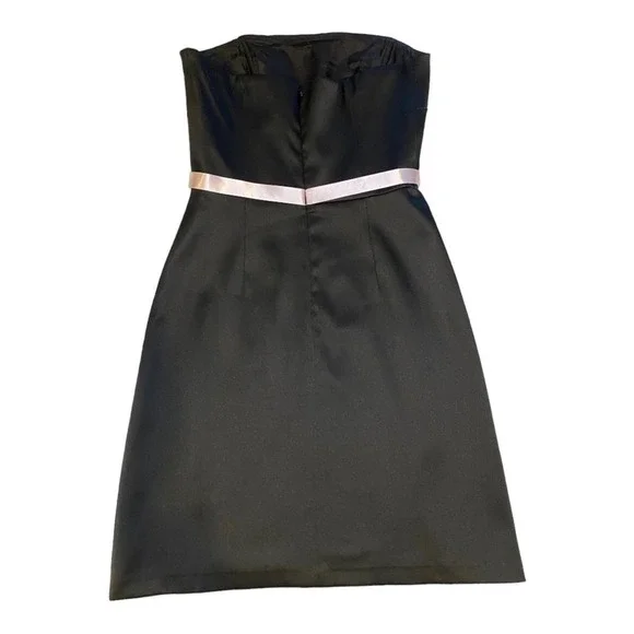 Black strapless dress with pink bow by Laundry by Shell Segal Size 8 - Picture 5 of 6